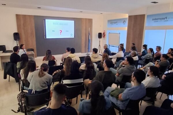 WhatsApp Image 2025-10-21 at 21.35.59 (2)