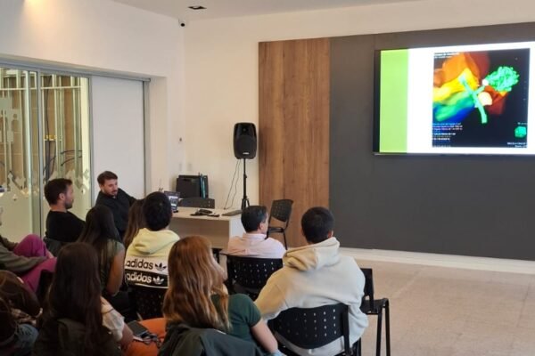 WhatsApp Image 2025-10-21 at 21.36.00 (3)