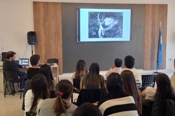 WhatsApp Image 2025-10-21 at 21.36.00 (4)